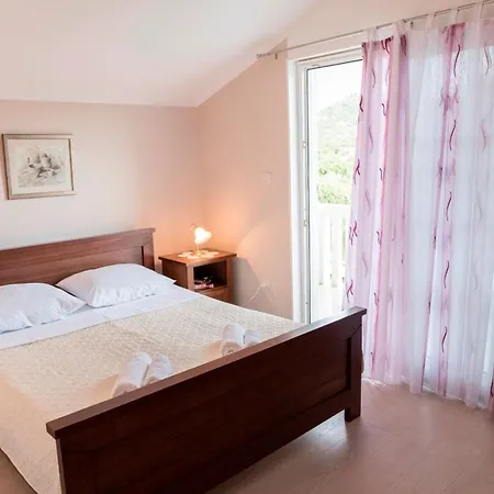 Solo By Interhome * Ploce (Dubrovnik-Neretva)